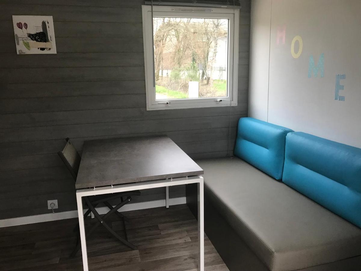 Le Moulin Du Bleufond Hotel Монтиняк Екстериор снимка